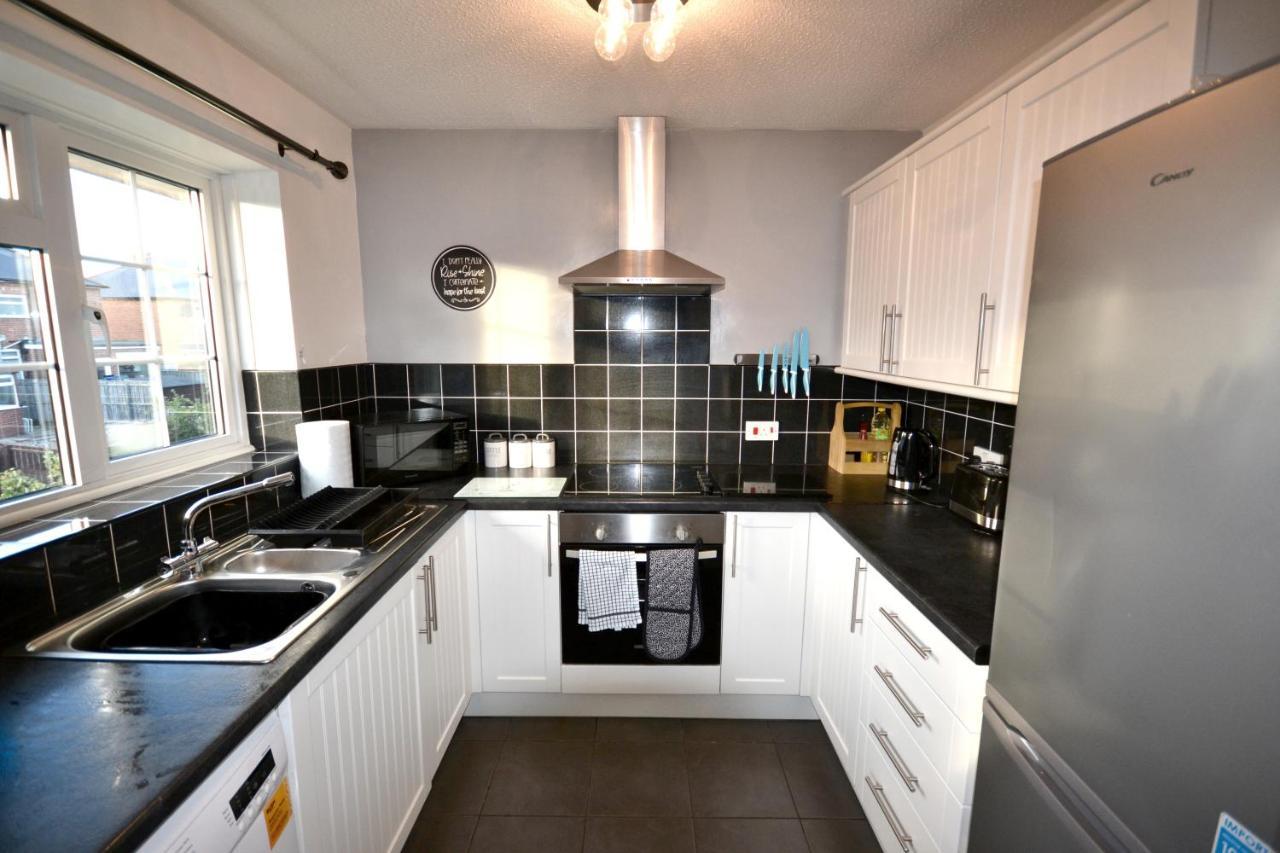 Redmire - 2 Bed 1St Floor Flat Overlooking Green Lejlighed Darlington  Eksteriør billede