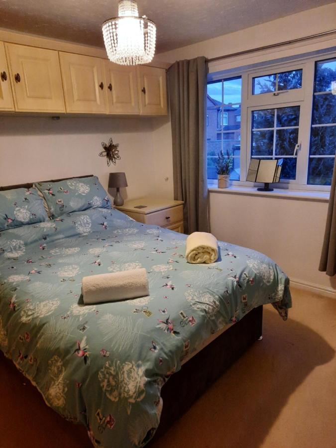 Redmire - 2 Bed 1St Floor Flat Overlooking Green Lejlighed Darlington  Eksteriør billede
